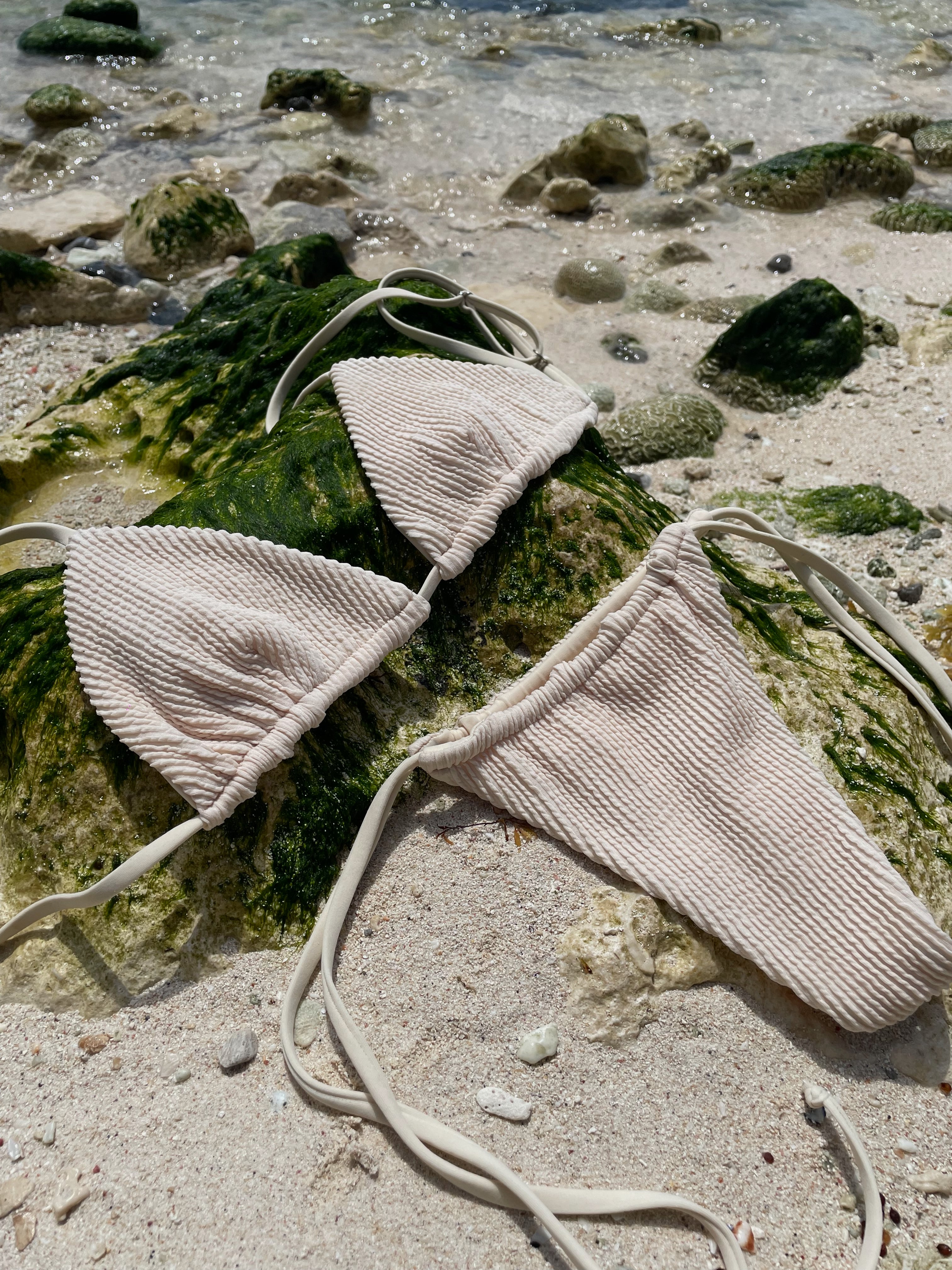 McFly Bikini Top - Wavy Cream