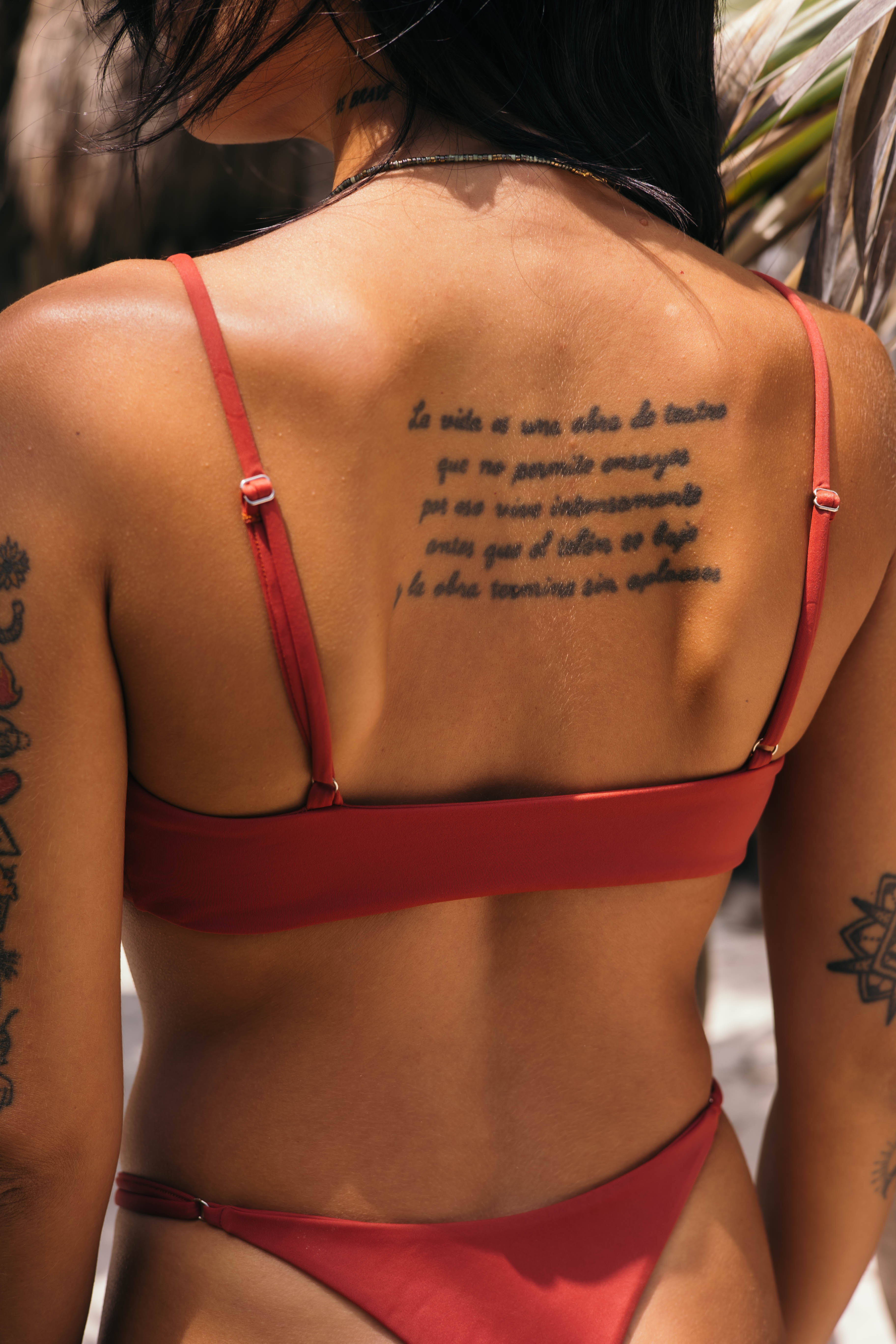 Goldentouch Bikini Top - Carmin